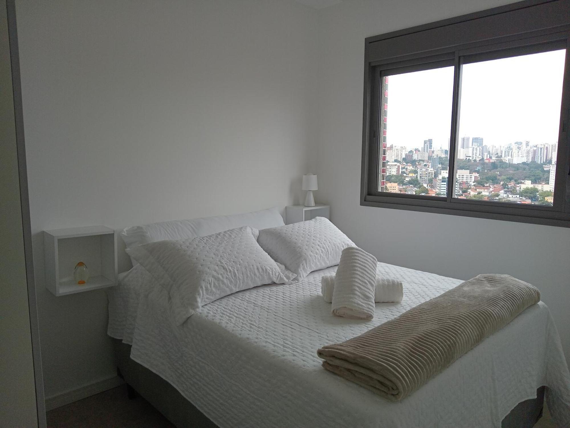 Pinheiros Faria Lima, Proximo Madalena Apartment *